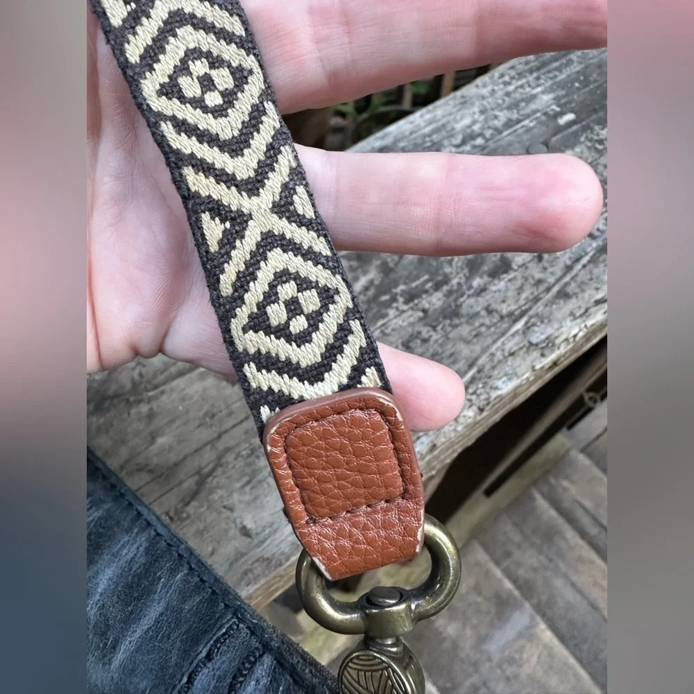 THE SAK Black Indio Shoulder Bag W/ Pebbled Vintage Style Leather Western Hobo - Picture 11 of 11